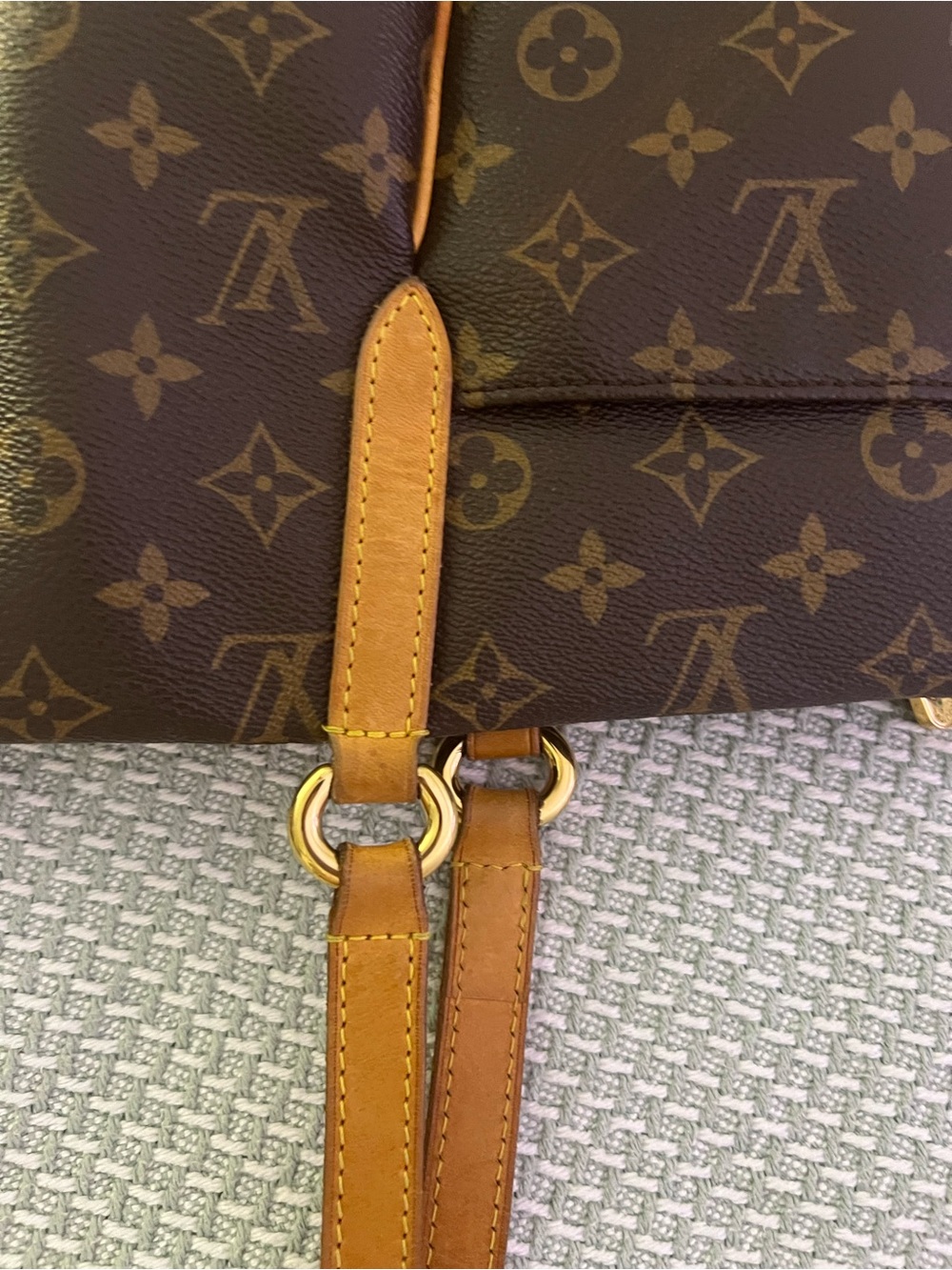 Louis Vuitton Large Brown Monogram Canvas Shoulder Bag with Tan Leather Trim - Picture 10 of 16
